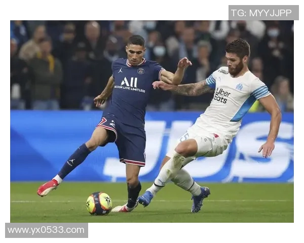 巴黎圣日耳曼主场战平尼斯，继续领跑法甲积分榜，内马尔独造佳绩