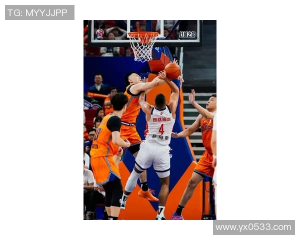 CBA常规赛第31轮王哲林精彩表现引发球迷热议助力球队争夺季后赛席位