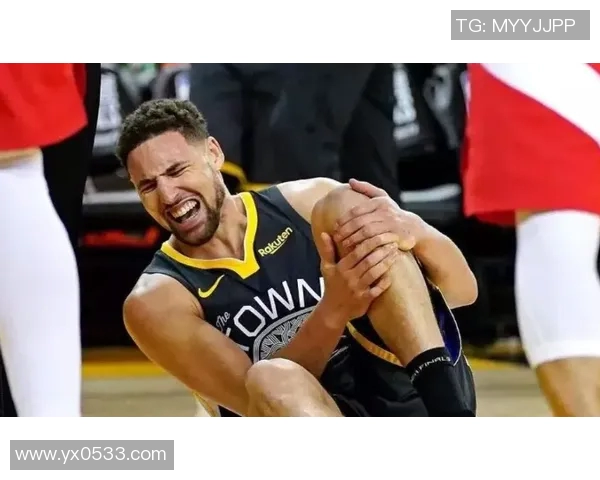 汤普森接受手术成功,霍伊博格:他将再次崛起 汤普森接受手术成功,霍伊博格:他将再次崛起