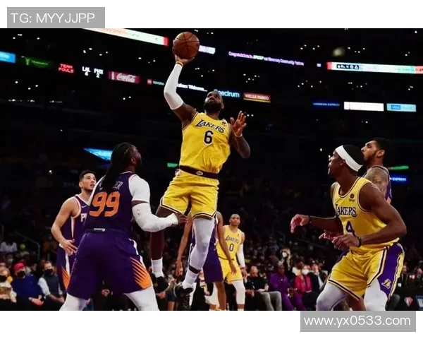 湖人助教因风波被解职，球队管理层召开紧急会议