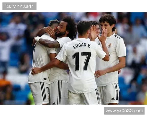 皇马2-0击败皇家社会,本泽马双响,继续领跑西甲榜