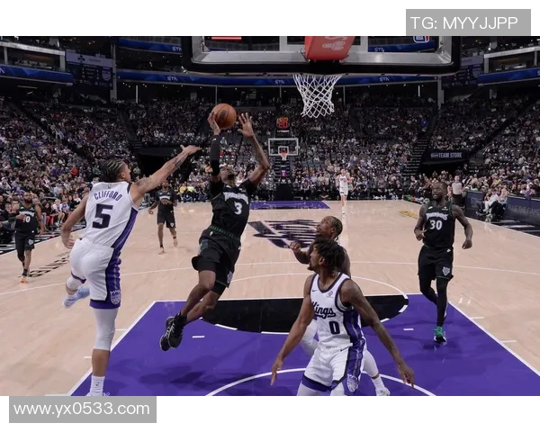 雄鹿连胜终结,黄蜂震撼登场——背后隐藏的战术博弈 雄鹿连胜终结,黄蜂震撼登场——背后隐藏的战术博弈